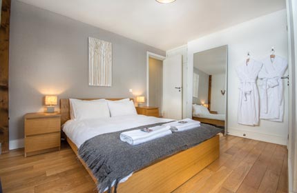 Beautiful chalet bedroom with en-suite